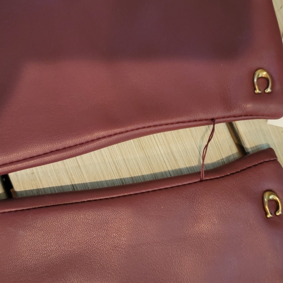 Coach leather tech gloves size 7.5 - Picture 4 of 6